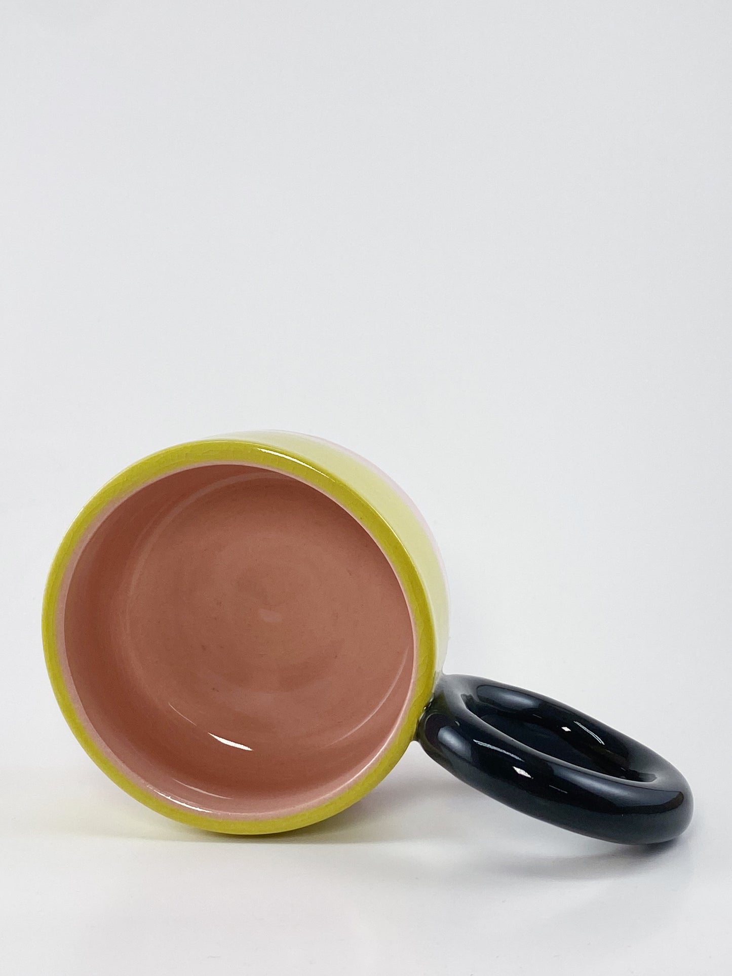 Tricolor Mug - Black, Yellow, Pink