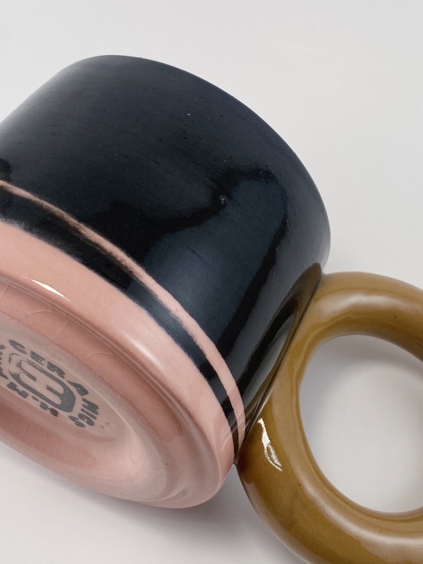 Tricolor Mug - Brown, Black, Pink
